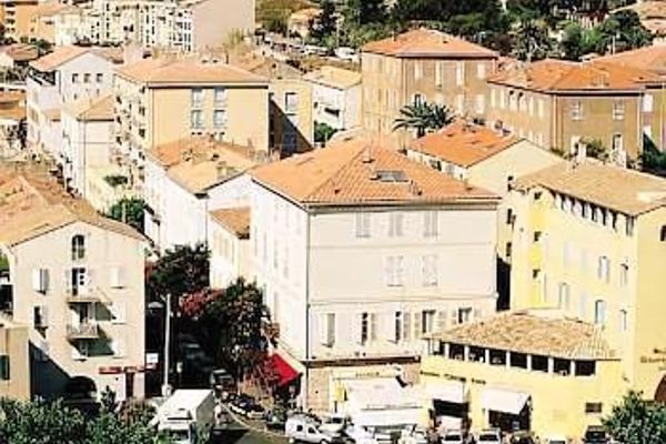 Hôtel Belvédère (Calvi)
